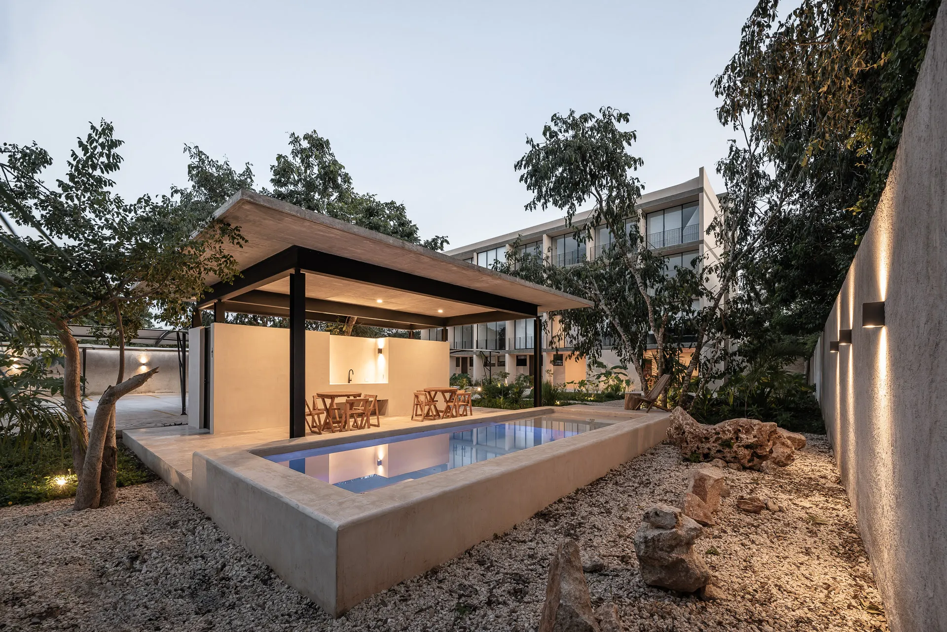 HELIA Studio 28